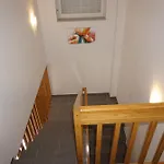 Villa 6 *