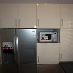 Villa 6 *