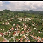 6 Villa