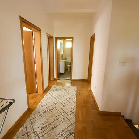 6 Villa Sarajevo
